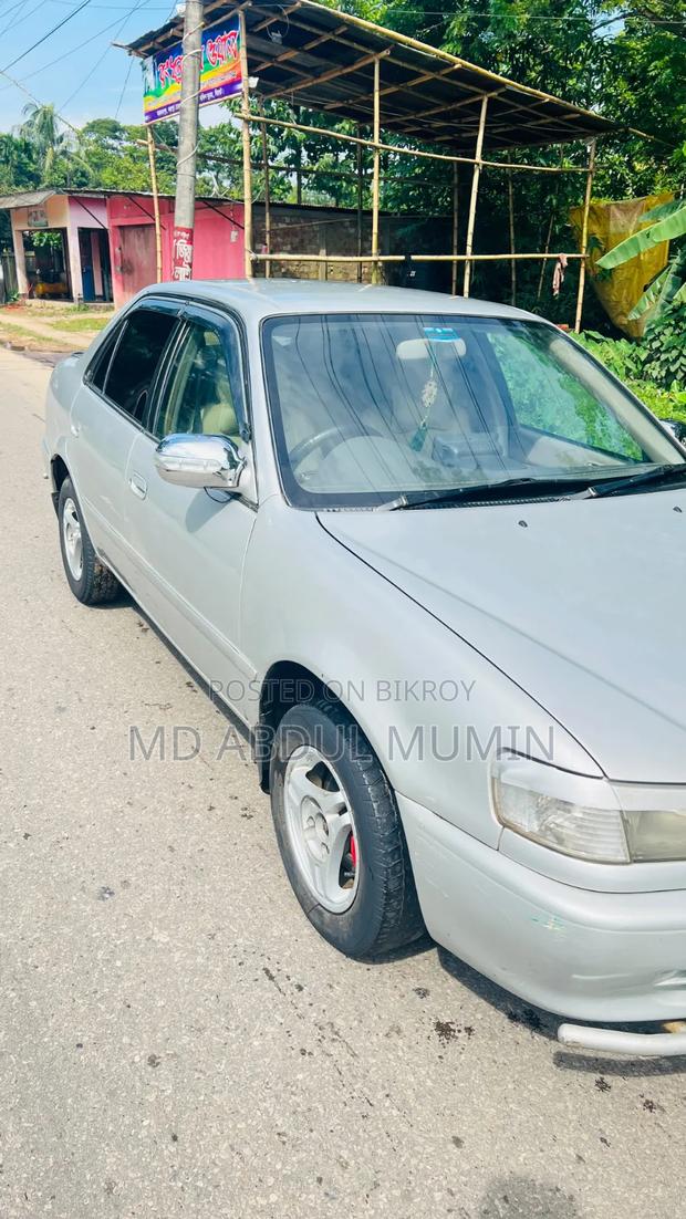 Toyota Corolla X 1.3 Automatic 2000 Silver