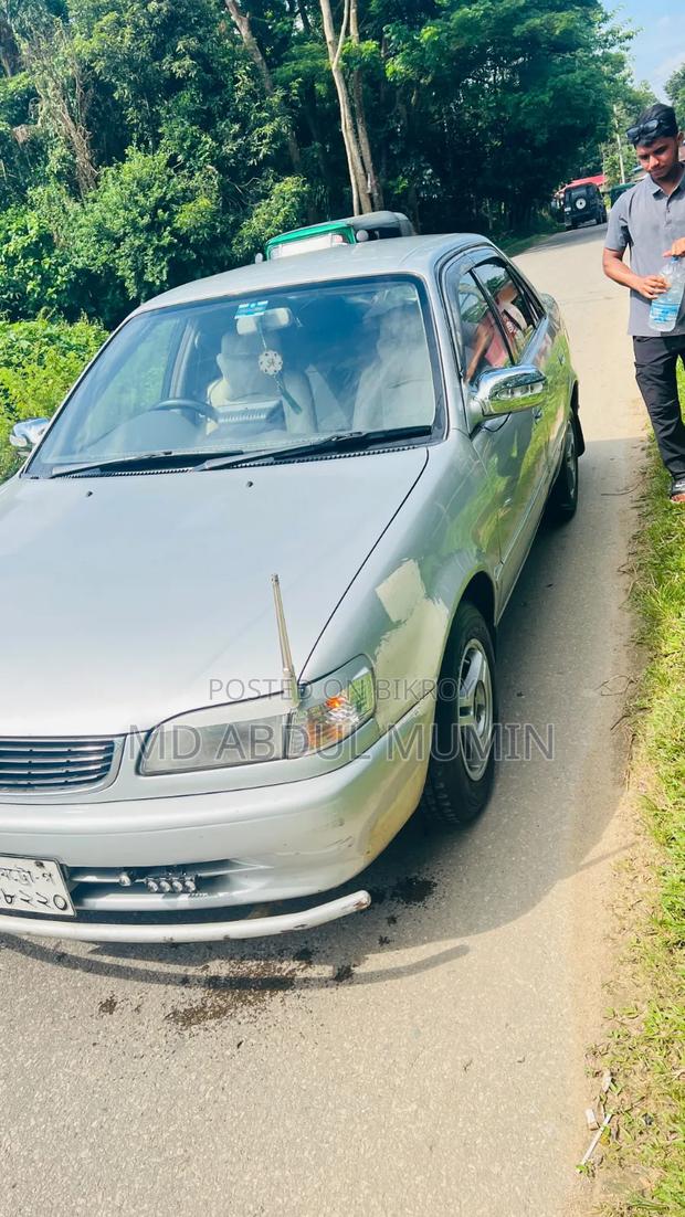 Toyota Corolla X 1.3 Automatic 2000 Silver