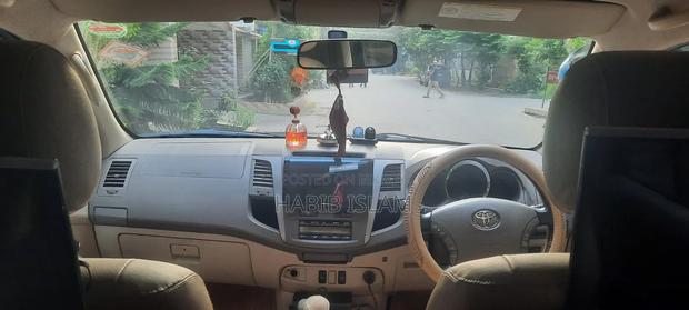 Toyota Fortuner 4.0 RWD 2006 Gray