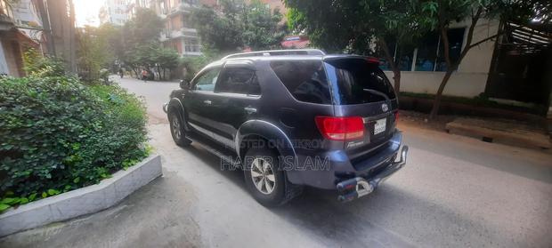 Toyota Fortuner 4.0 RWD 2006 Gray