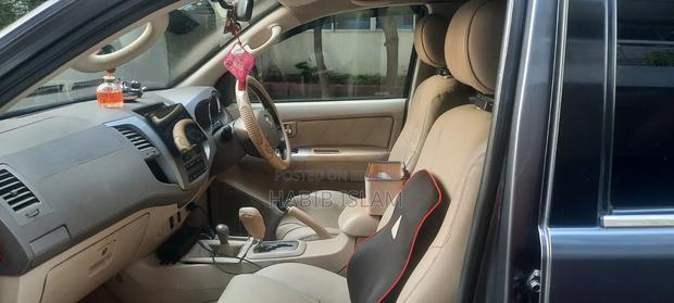 Toyota Fortuner 4.0 RWD 2006 Gray