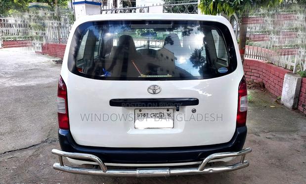 Toyota Probox 2003 White