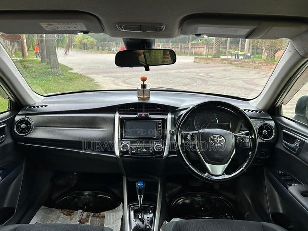 Toyota Axio 2017 Pearl