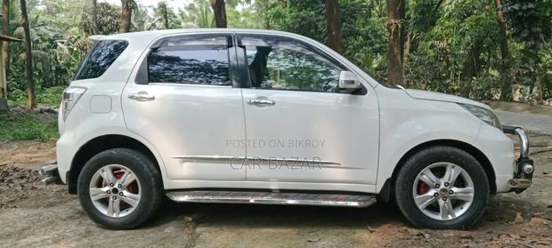 Toyota Rush 1.5 RWD 2010 White