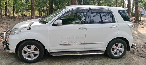 Toyota Rush 1.5 RWD 2010 White