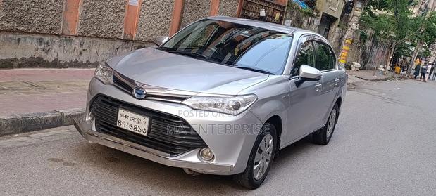 Toyota Axio 2016 Silver