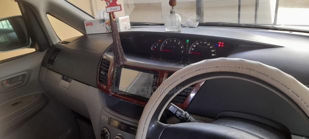 Toyota Noah 2003 Silver