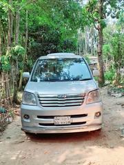 Toyota Noah 2003 Silver for sale