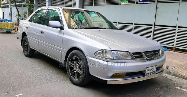 Toyota Carina 1.5 FWD Sedan 2001 Silver