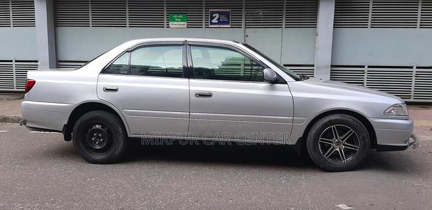Toyota Carina 1.5 FWD Sedan 2001 Silver