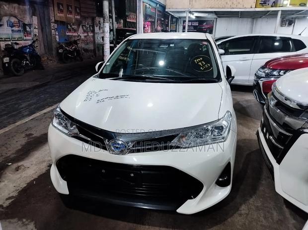 Toyota Corolla 2019 Pearl