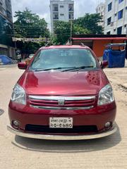 Toyota Raum 1.5 AWD 2005 Red for sale