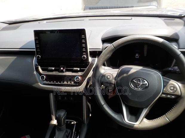 Toyota Land Cruiser Prado 2023 Pearl