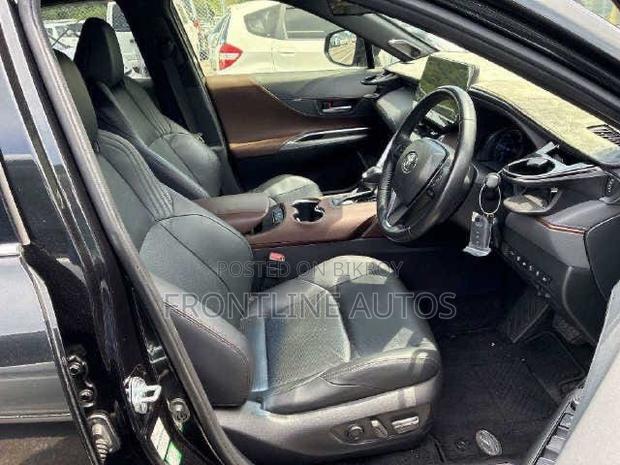 Toyota Harrier 2021 Black