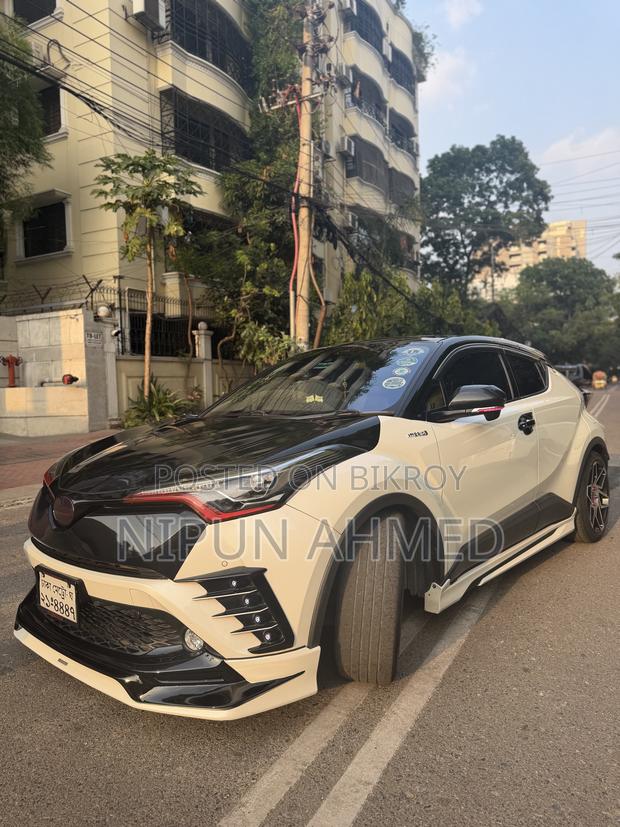 Toyota C-HR 2017 Pearl