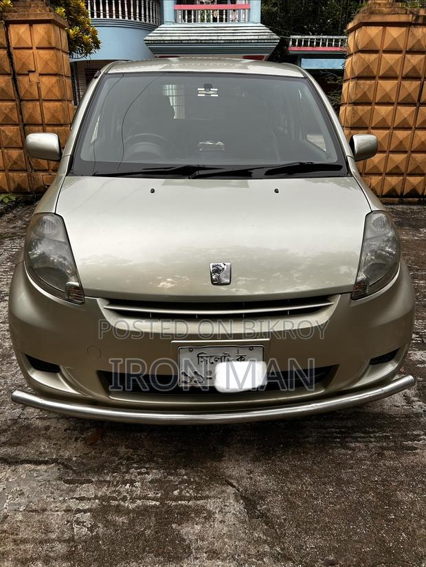 Toyota Passo 2009 Gold