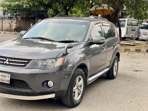 Mitsubishi Outlander 2010 Gray