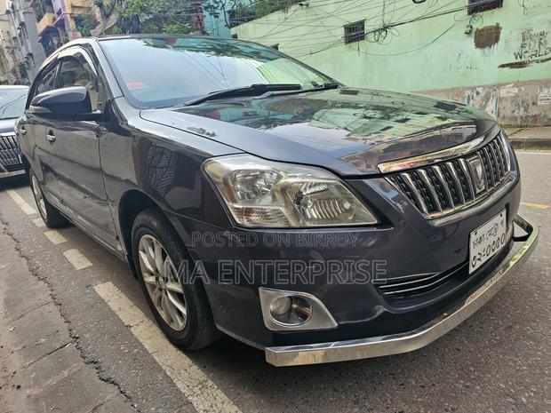 Toyota Premio 2015 Gray