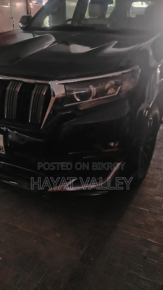 Toyota Land Cruiser Prado 2010 Black