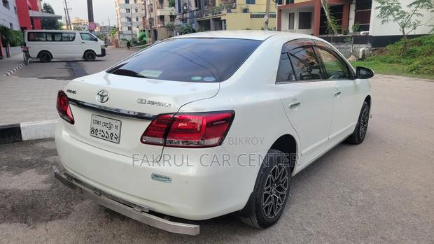 Toyota Premio 2016 Pearl