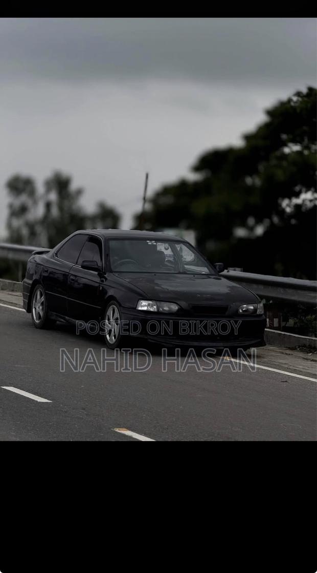 Toyota Vista 1994 Black