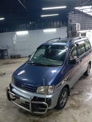 Toyota Noah 2.0 AWD (8 Seater) 2001 Green for sale