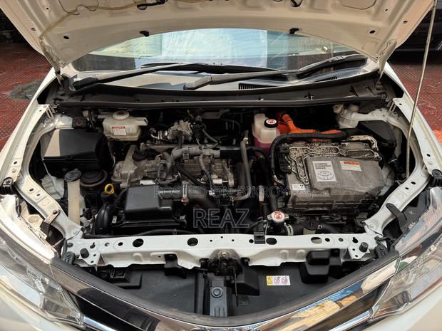Toyota Axio 2021 White