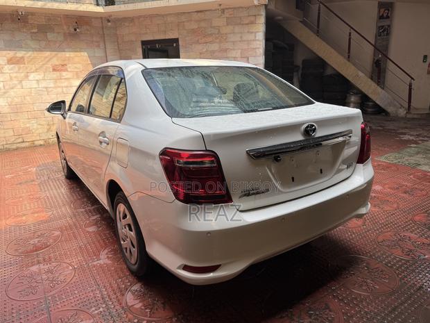 Toyota Axio 2021 White