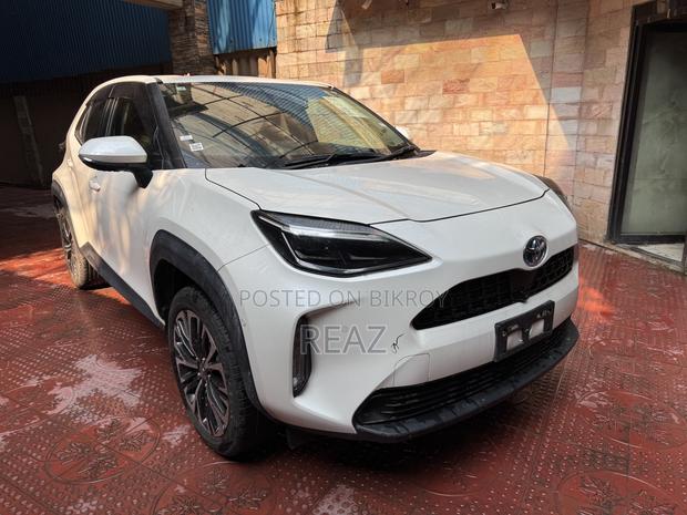 Toyota Yaris Cross 1.5 Hybrid FWD 2021 Pearl