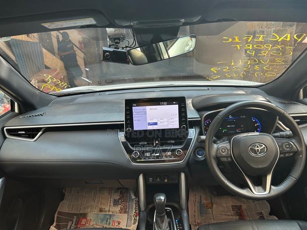Toyota Corolla Cross 1.8 Hybrid FWD 2022 Pearl