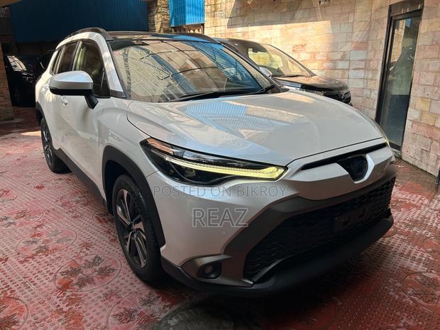 Toyota Corolla Cross 1.8 Hybrid FWD 2022 Pearl