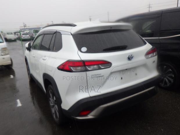 Toyota Corolla Cross 1.8 Hybrid FWD 2022 Pearl