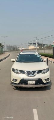 Nissan X-Trail 2014 Pearl for sale
