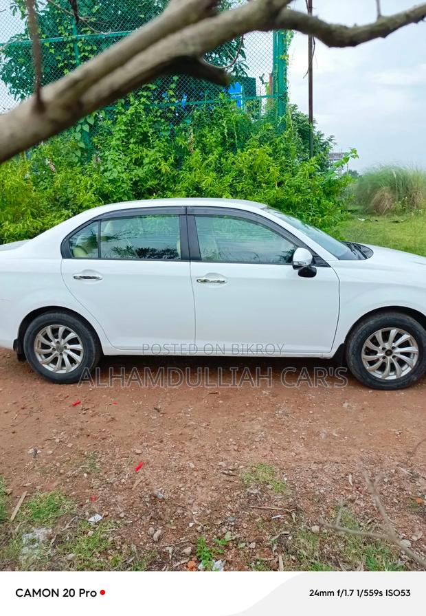 Toyota Axio 1.5 X 2WD 2013 White