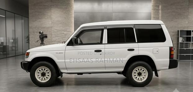 Mitsubishi Pajero 1993 White