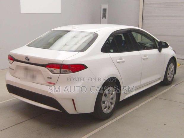 Toyota Corolla 2021 White