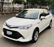 Toyota Axio 1.5 Hybrid 2WD 2015 White for sale