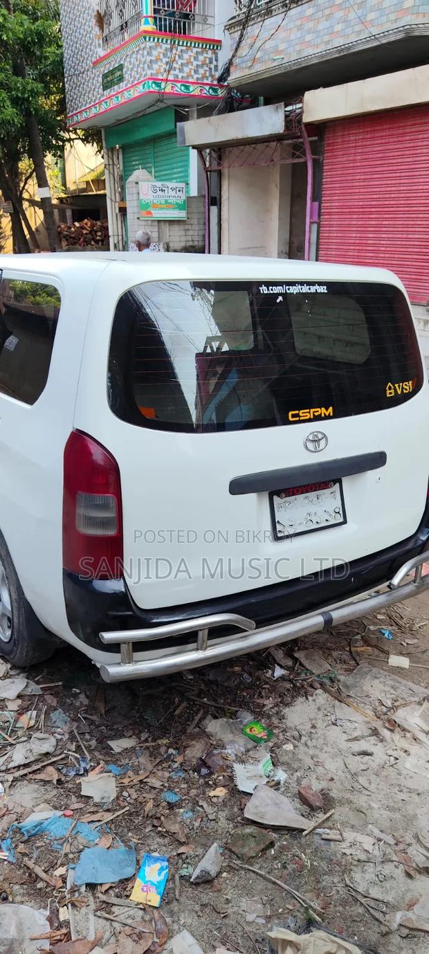 Toyota Probox 2003 White