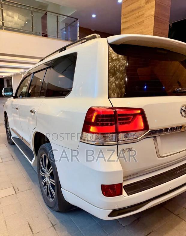 Toyota Land Cruiser 4.5 V8 VXR 2016 Pearl