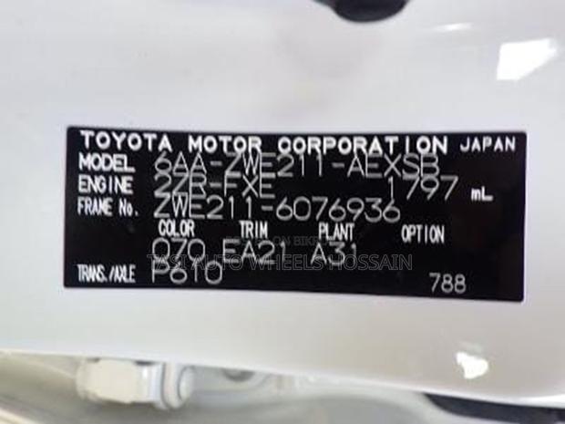Toyota Corolla LE 2021 Pearl