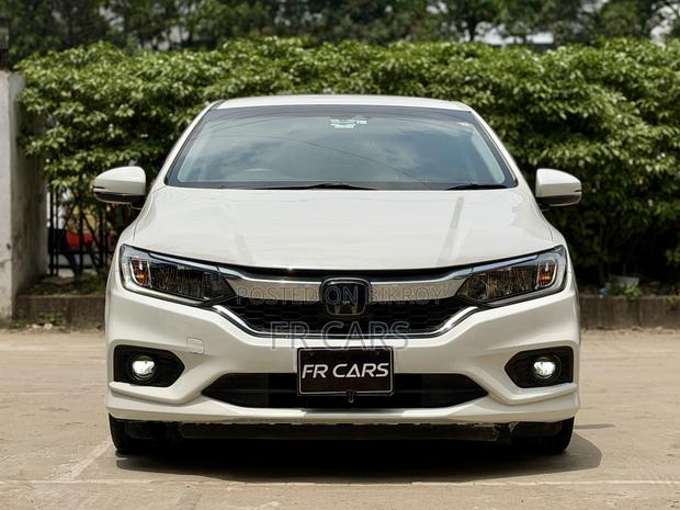 Honda Grace 1.5 Hybrid FWD 2018 Pearl