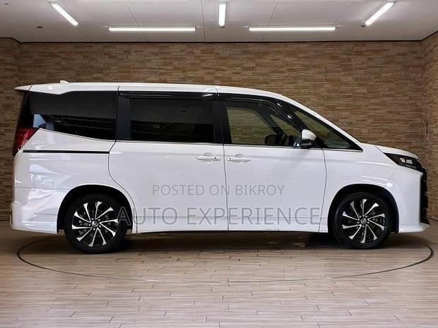 New Toyota Noah 2026 Pearl