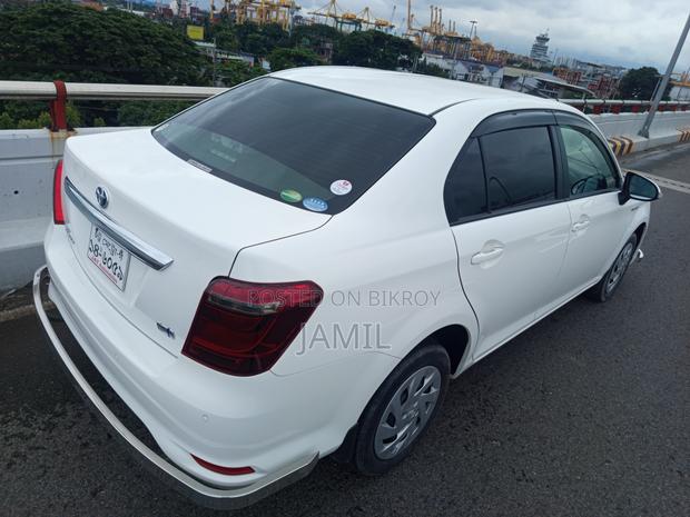 Toyota Axio 1.5 Hybrid 2WD 2020 White