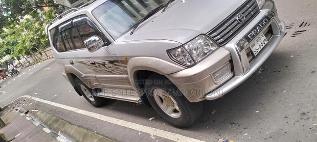 Toyota Land Cruiser Prado 2000 Pearl