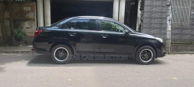 Toyota Axio 2016 Black