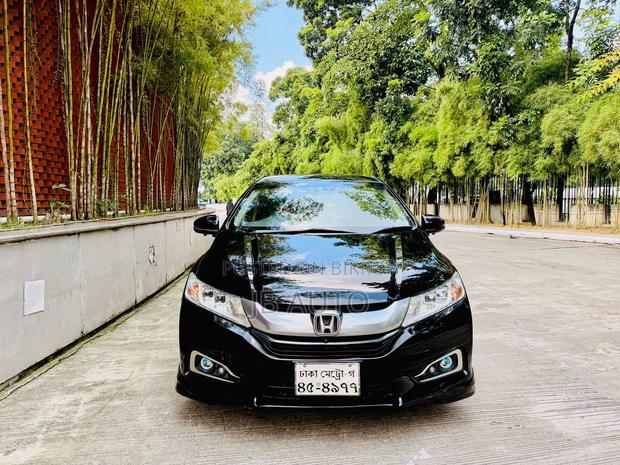Honda Grace 2015 Black
