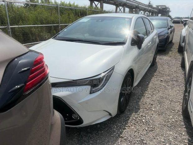 Toyota Corolla L 2022 Pearl