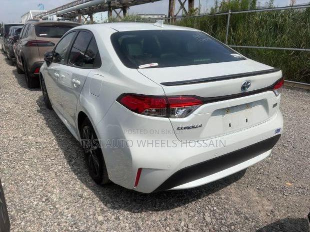 Toyota Corolla L 2022 Pearl