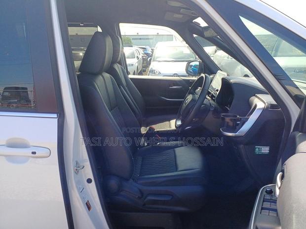 Toyota Noah 2022 Pearl