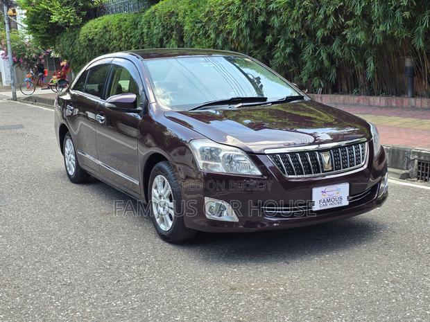 Toyota Premio 1.5 FWD 2015 Maroon